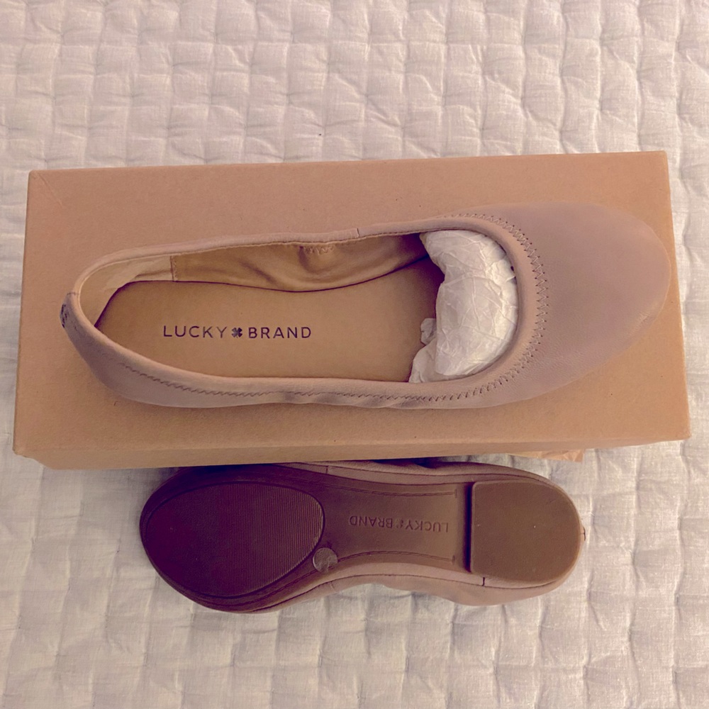 Lucky, nude ballet flats
